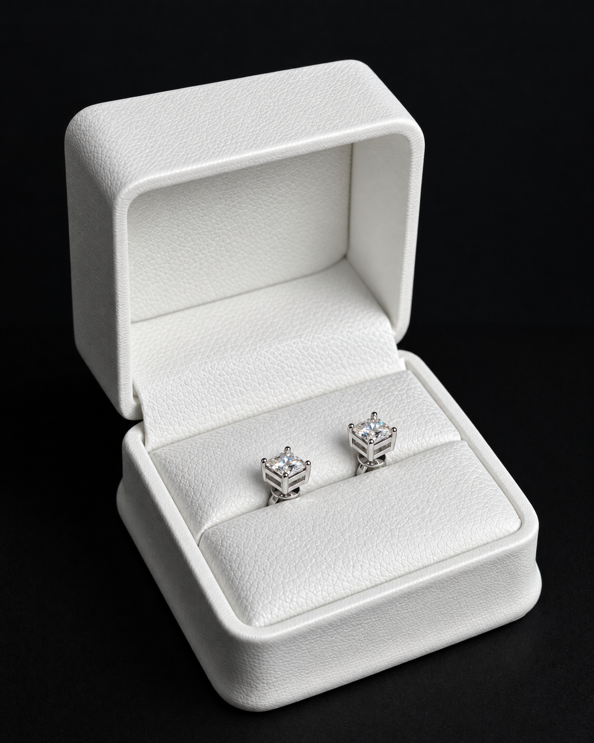 Pendientes Prism de moissanita en plata S925 — estuche completo
